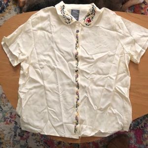 Kiki’s Delivery Service Blouse w Peter Pan collar